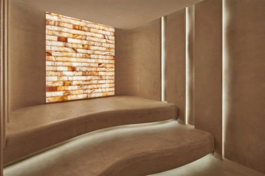 Blended Wellness with microcement wall and floor 02